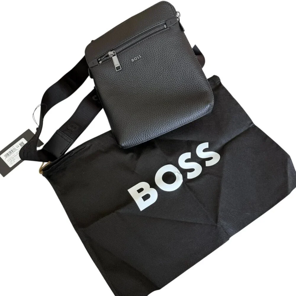 HUGO BOSS Morval All Leather Zip Env_O Bag 50517985 Black‎